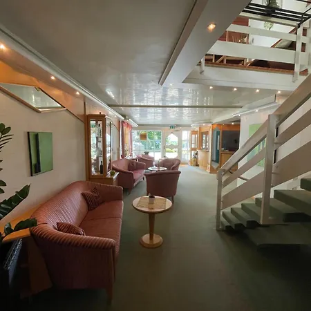 Hotel Portens Fernblick 3*